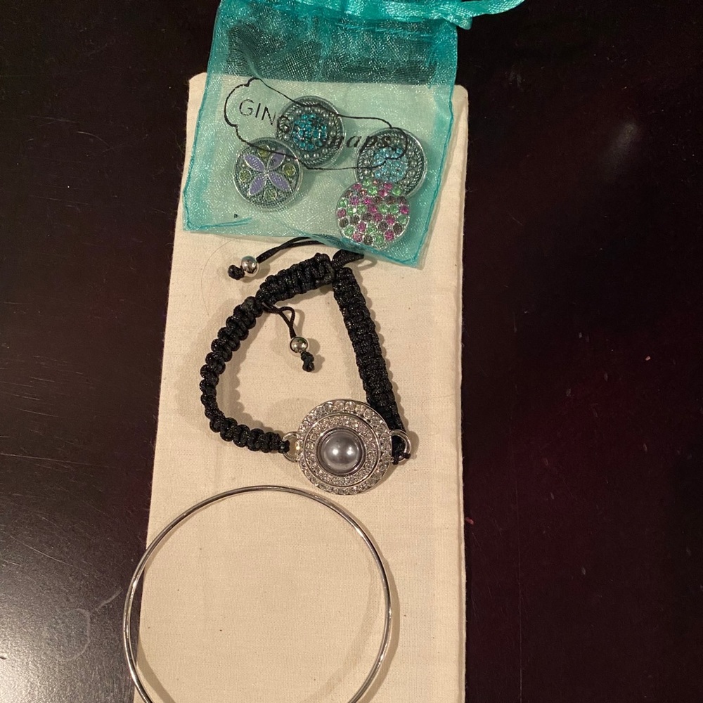 Ginger Snap Bracelets With Extra Snaps - image 1